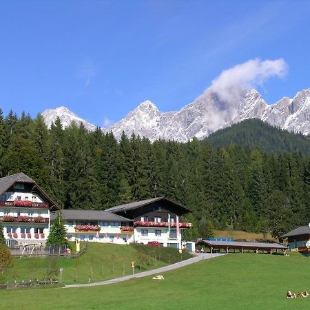 Hotel Tischlbergerhof Ramsau am Dachstein Bagian luar foto