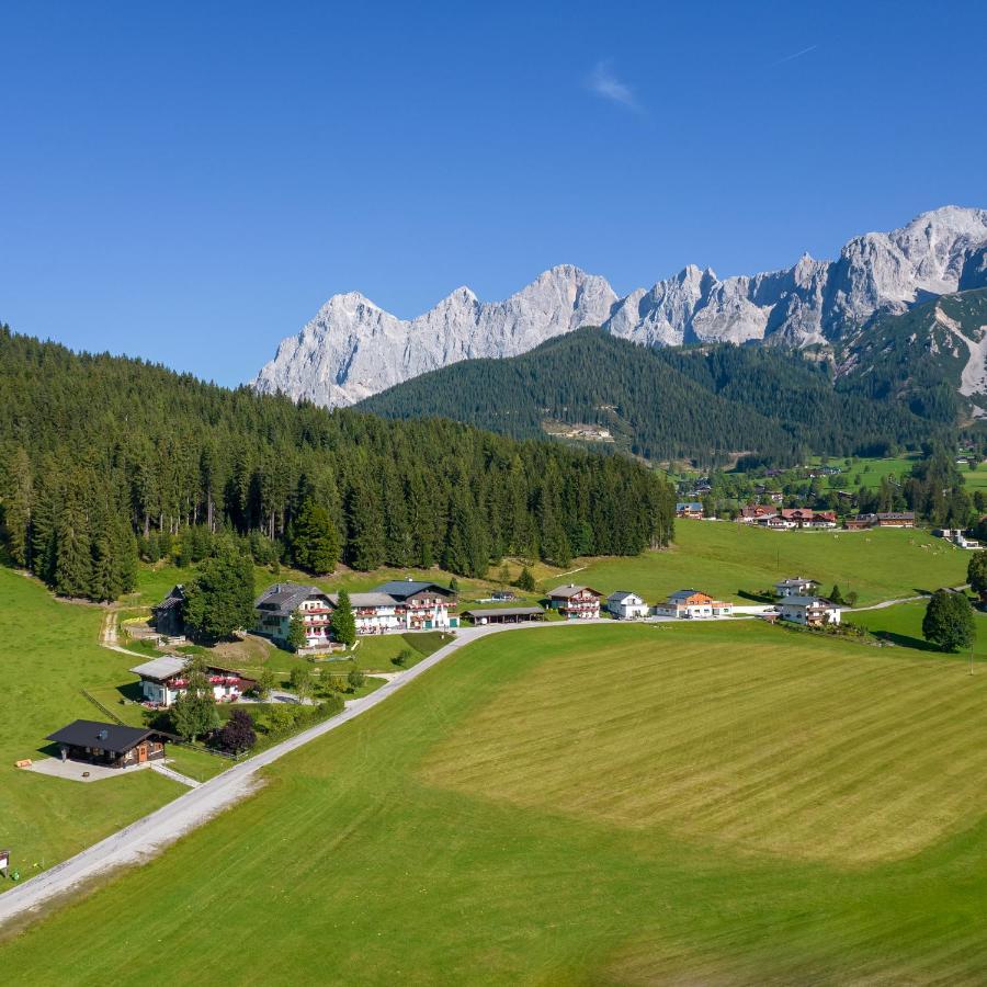 Hotel Tischlbergerhof Ramsau am Dachstein Bagian luar foto