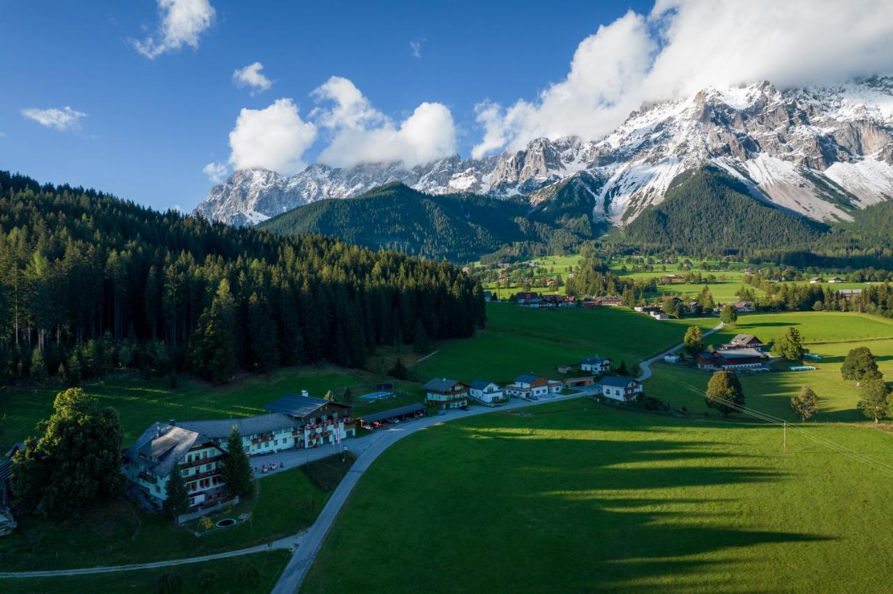 Hotel Tischlbergerhof Ramsau am Dachstein Bagian luar foto
