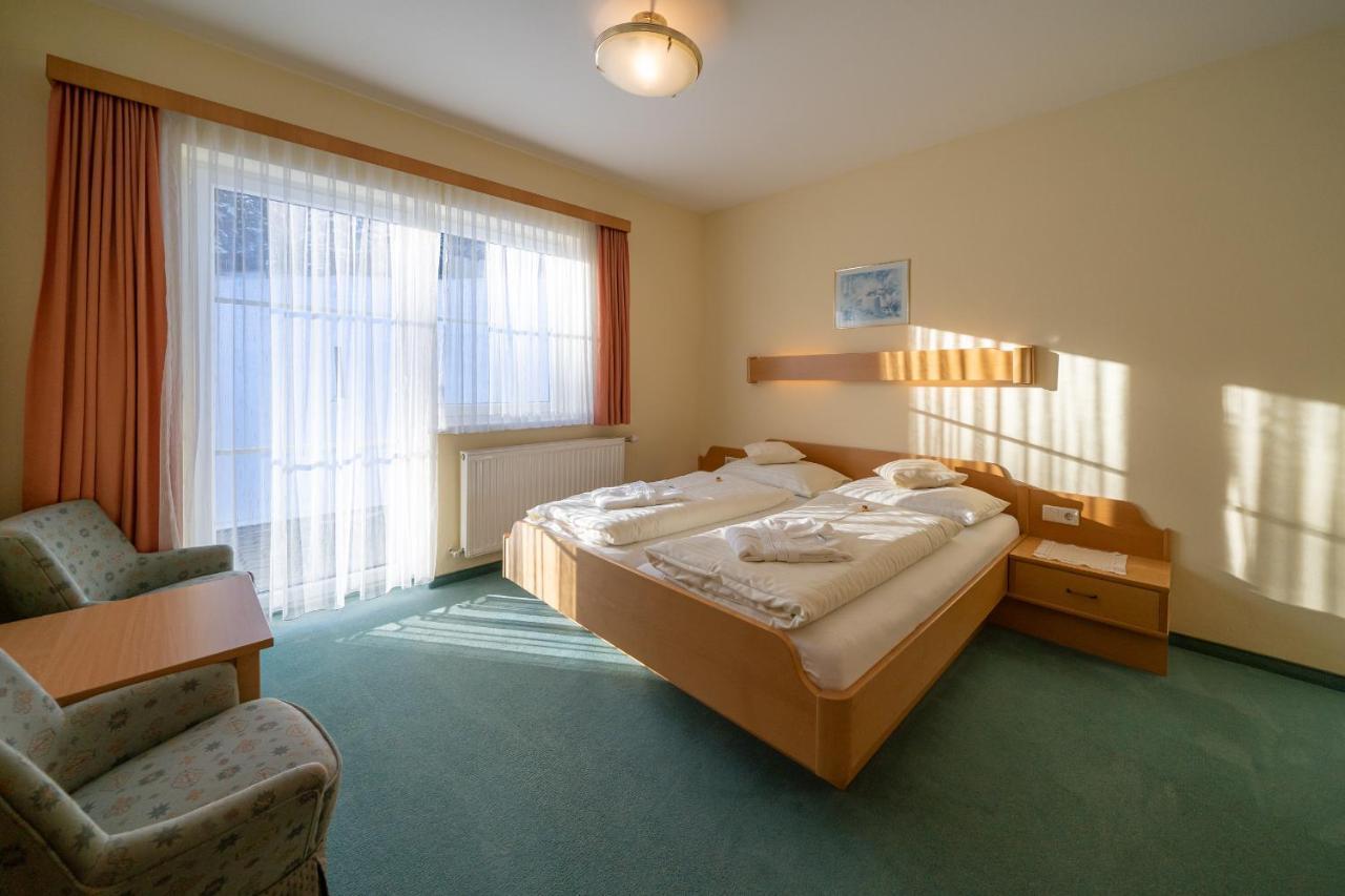 Hotel Tischlbergerhof Ramsau am Dachstein Bagian luar foto