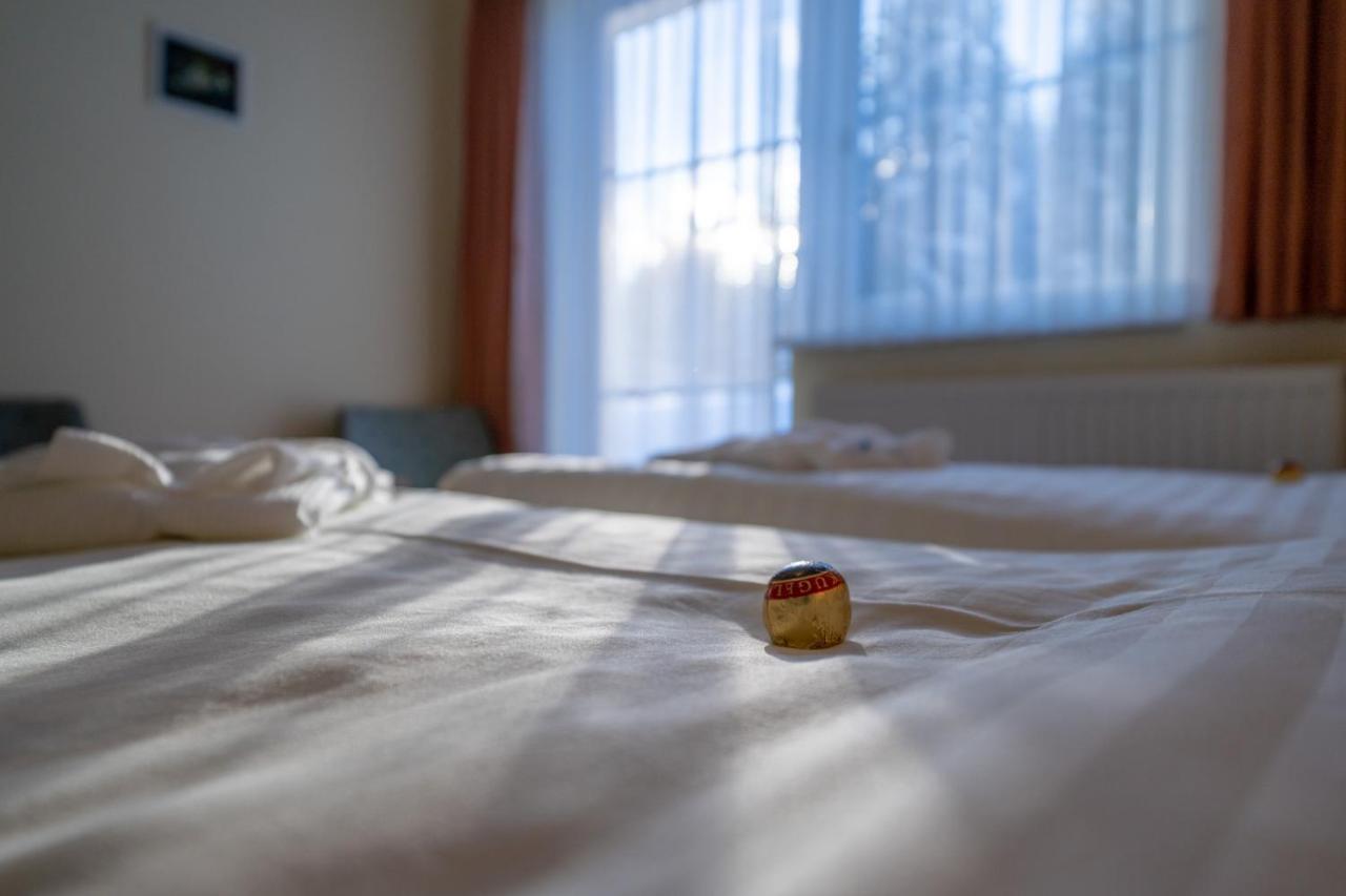 Hotel Tischlbergerhof Ramsau am Dachstein Bagian luar foto