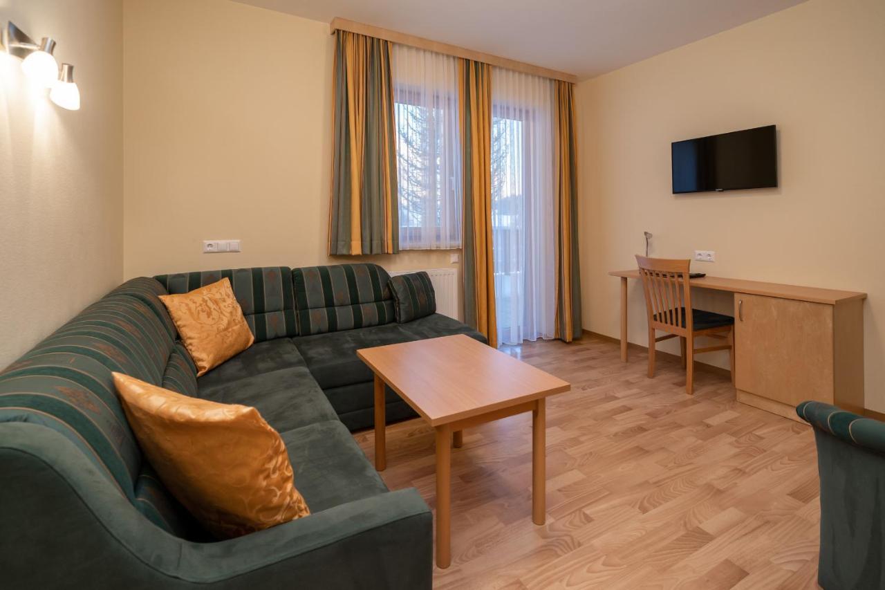Hotel Tischlbergerhof Ramsau am Dachstein Bagian luar foto