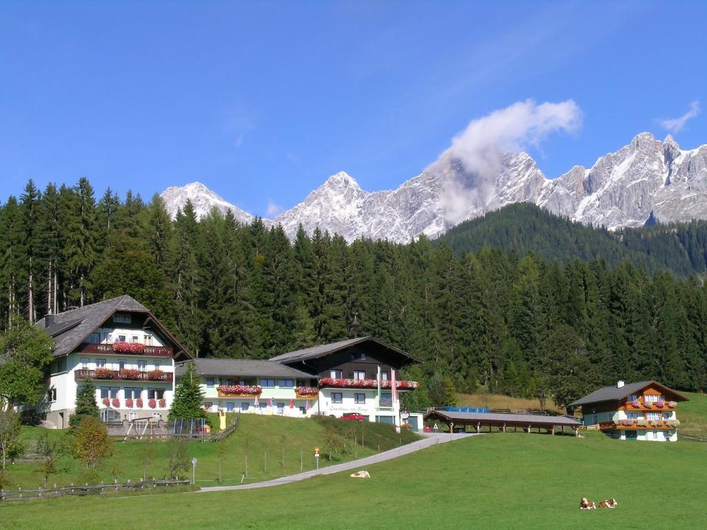 Hotel Tischlbergerhof Ramsau am Dachstein Bagian luar foto